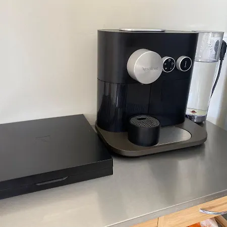 Amazing Scorpion's House Habitación en casa particular